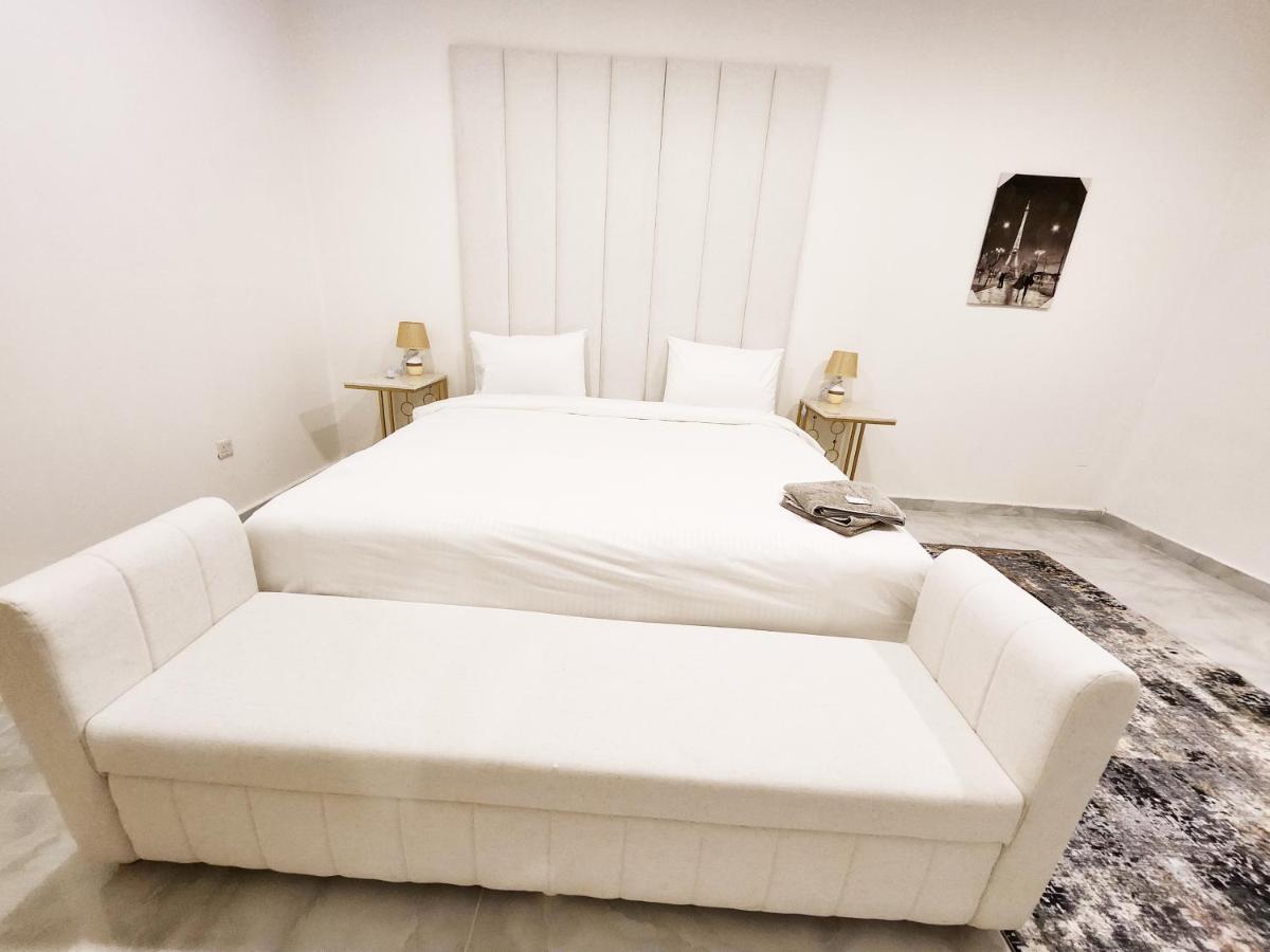Moods Holiday Homes Al Aïn Extérieur photo